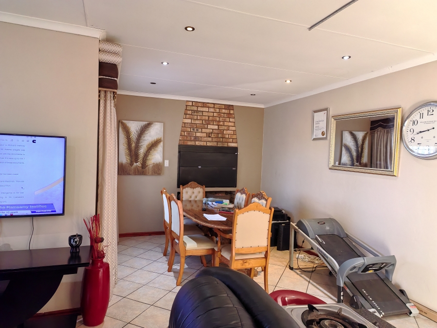 2 Bedroom Property for Sale in Azalea Park Eastern Cape
